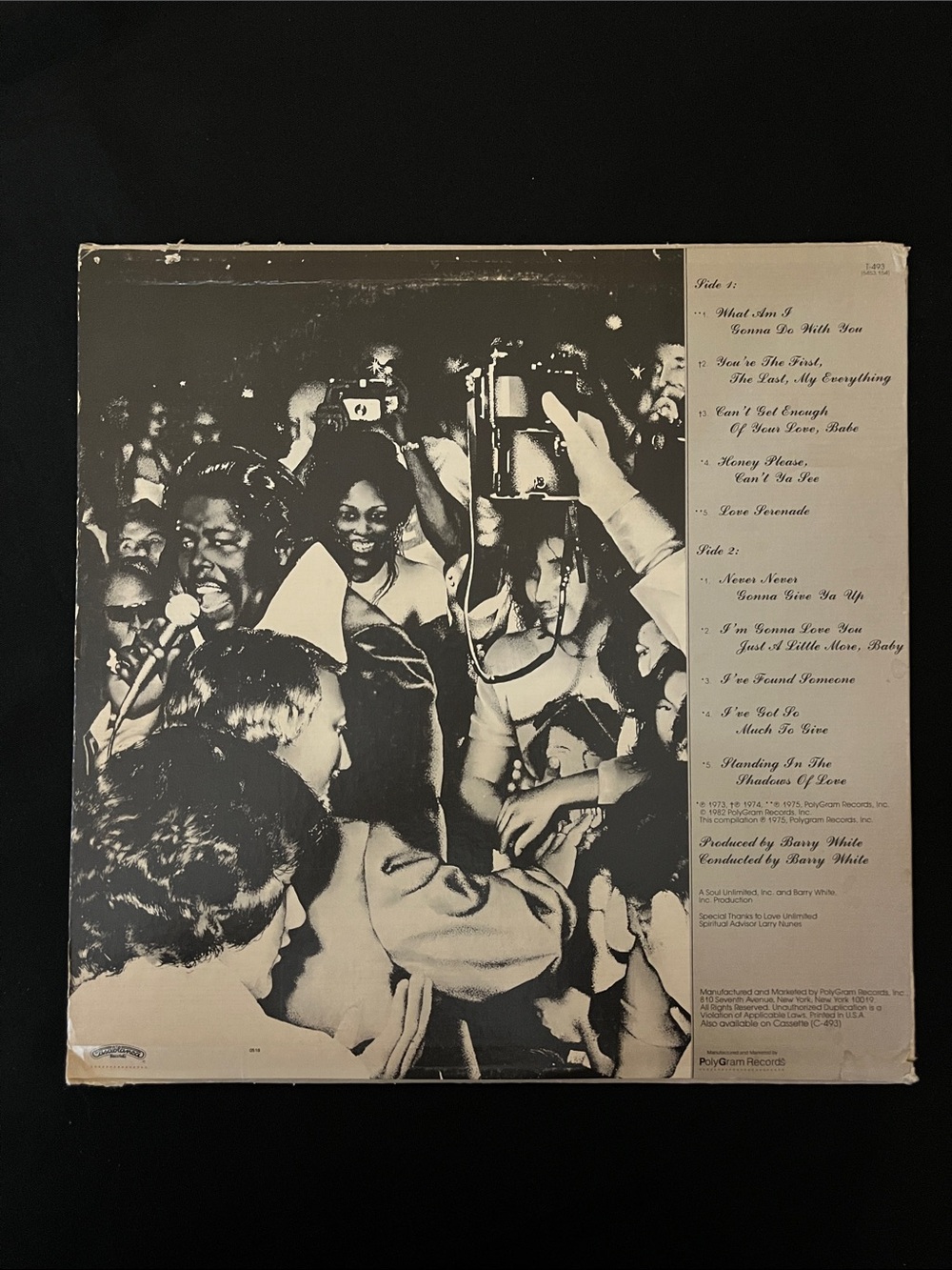 “Barry White’s Greatest Hits” Vinyl Record - Picture 2 of 7